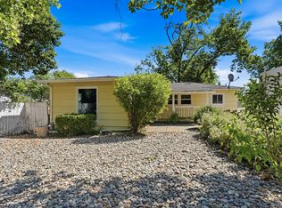 1523 Olive Ave, Redding, CA 96001