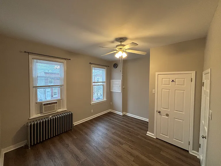 2713 E Clearfield St #2 — Photo 6