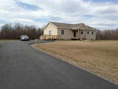 651 Hinds Rd, Fort Edward, NY, 12828