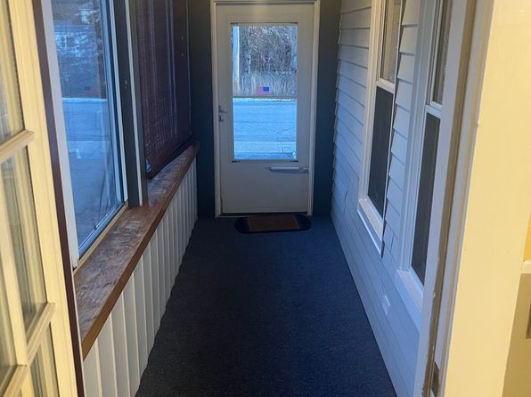 48 Tanguay St UNIT B