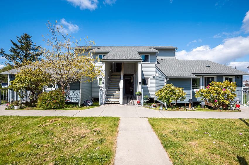 1st image of 235 SW Alder Ave #1