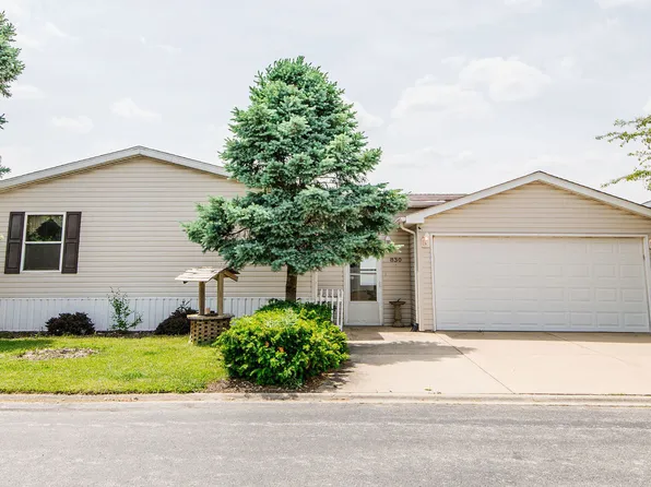 830 Cedar Cir, Manteno, IL 60950