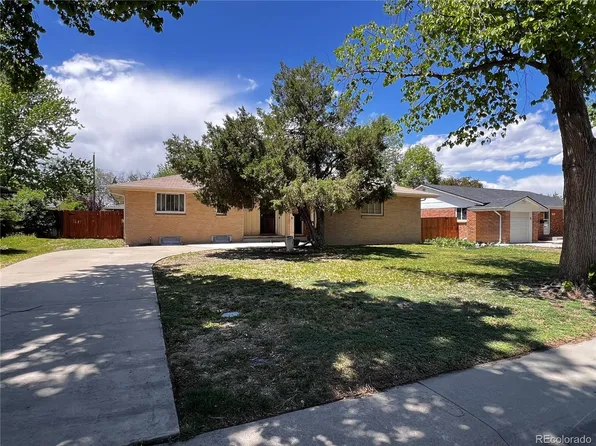 535 Kenton Street, Aurora, CO 80010