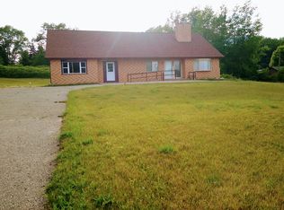 2250 Tower Hill Rd, Houghton Lake, MI 48629