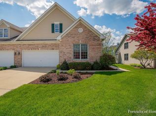1N040 Mission Ct, Winfield, IL 60190