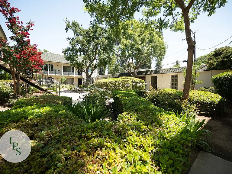 5090 N Roosevelt Ave #31 — Photo 15