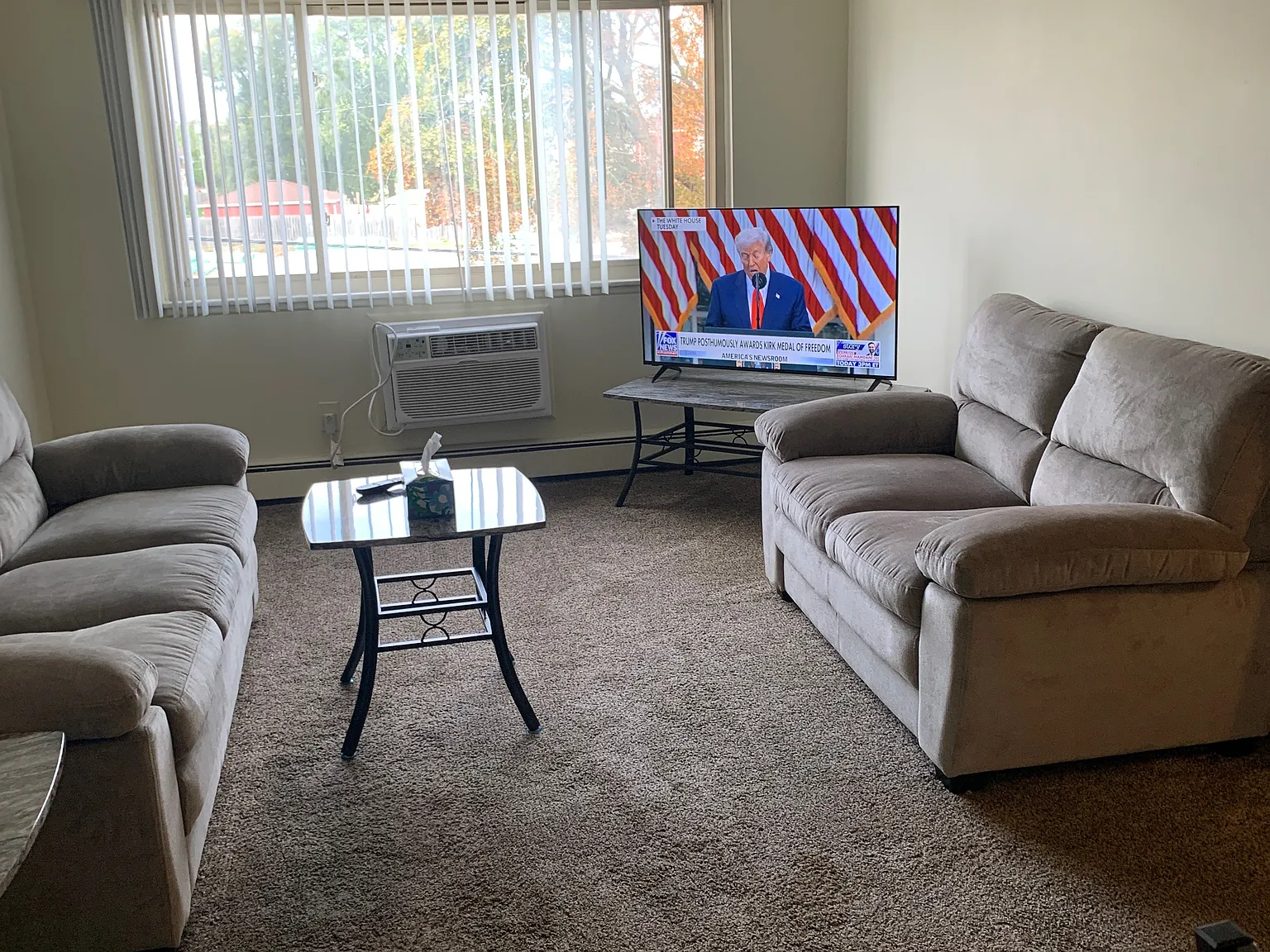 1 bed, 650 sqft, $950 — Photo 2