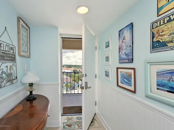 1301 S 1st St #708, Jacksonville Beach, FL 32250