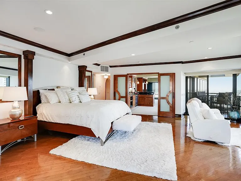 200 Harbor Dr #1502 — Photo 16