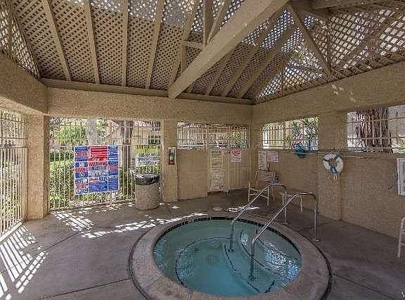 4th image of 2351 Archwood Ln #157