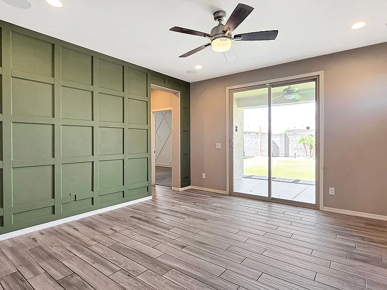 17156 W Lincoln St — Photo 11