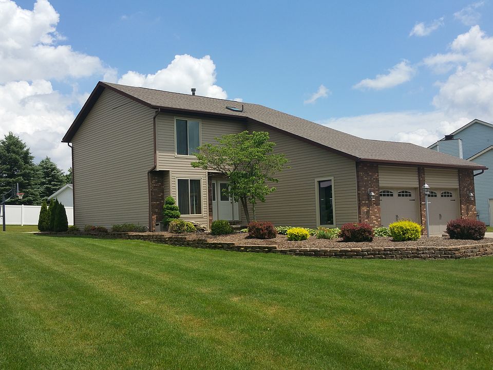 1st image of 1173 Grovewood Dr