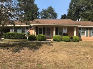 1822 Palomino Cir, Sumter, SC 29154