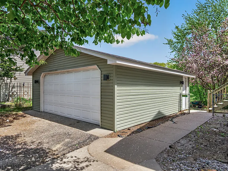 6474 Totem Trl — Photo 30