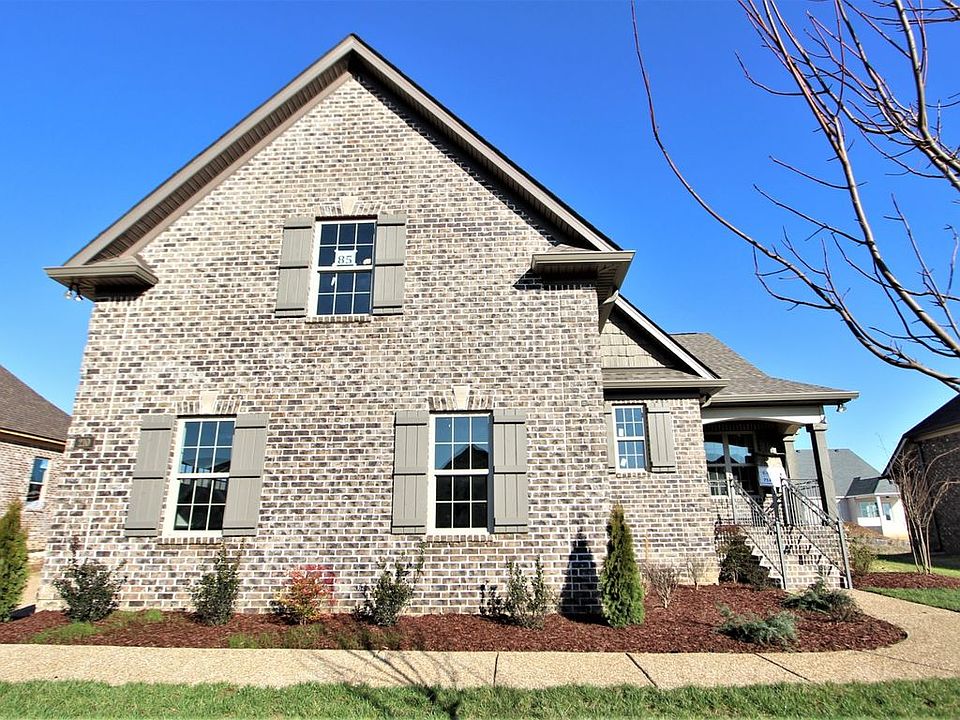 1st image of 210 Ernest Dr #85