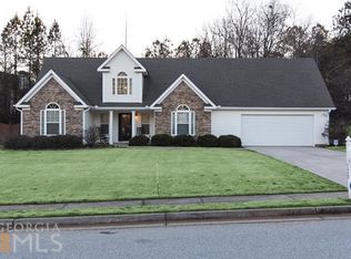 328 Annslee Circle, Loganville, GA 30052