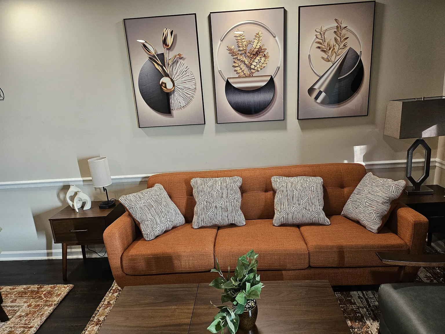 2 bed, 1.5 bath, 1042 sqft, $2,100 — Photo 4
