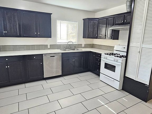 3rd image of 812 Edith Ave #A