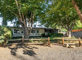 3200 Fairview Cir, Bishop, CA 93514