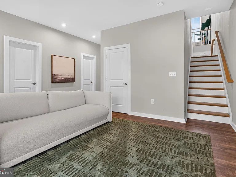 17926 Woods Overlook Dr — Photo 3