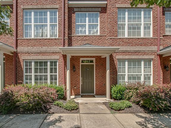 BRICK EXTERIOR BUILDING