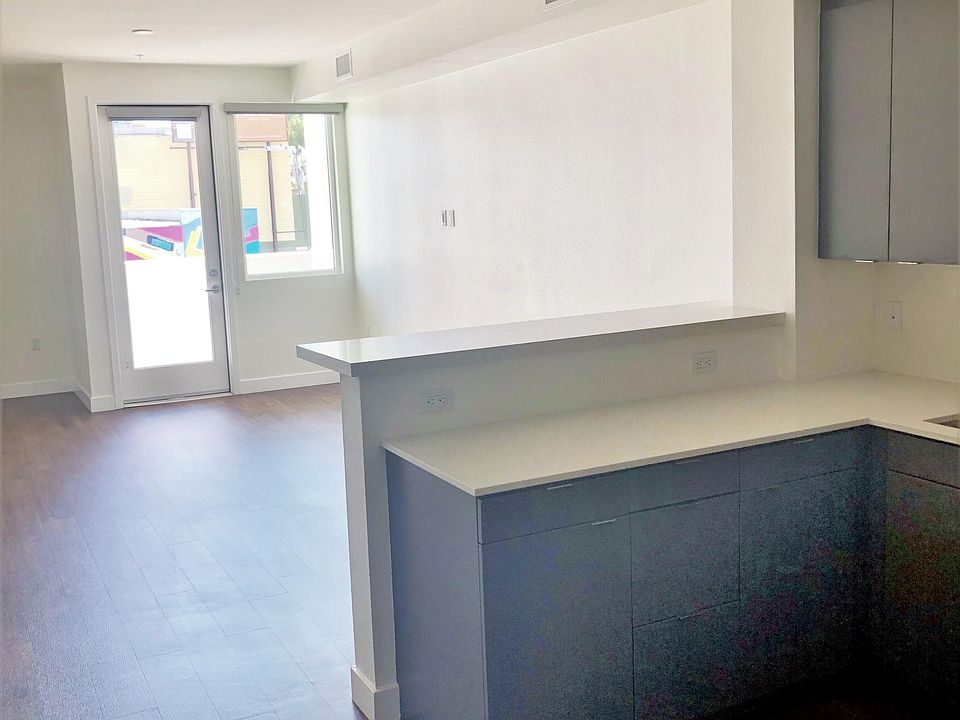 1st image of 2000 El Cajon Blvd #314