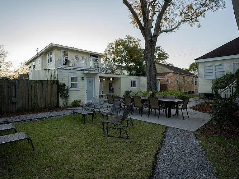 1019 Adams St #E — Photo 16