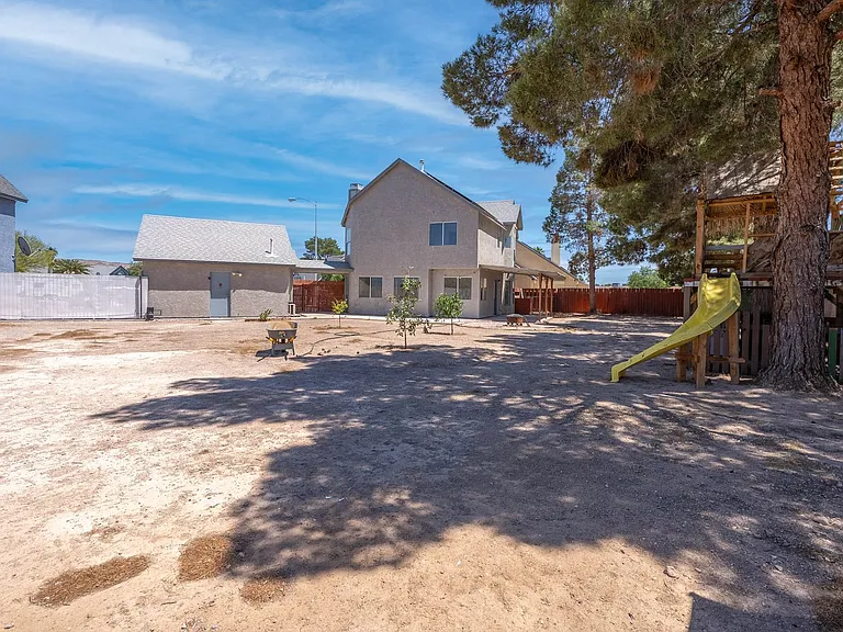 5519 Myron Cir — Photo 43