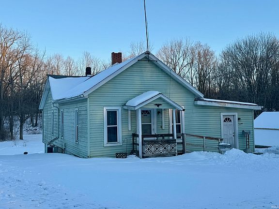 2nd image of 1739 Stults Rd