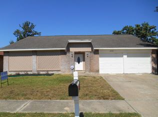 16730 Summer Dew Ln, Houston, TX 77095