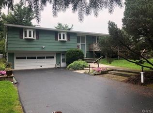 200 Commane Rd W, Baldwinsville, NY 13027