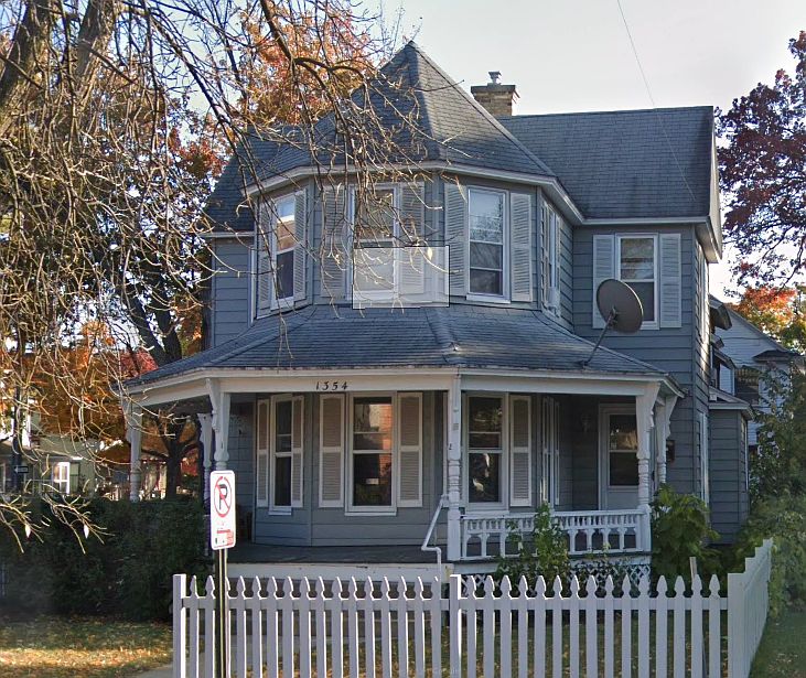 1st image of 1354 Wealthy St SE APT B