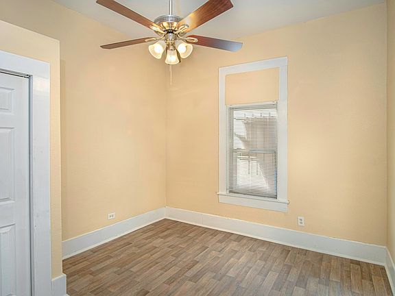 4th image of 125 Southolme Ave