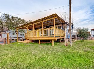 257 21st St, San Leon, TX 77539