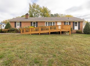 213 Perth Ln, Sandston, VA 23150