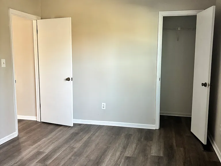 4825 Bay Winds Ct — Photo 11