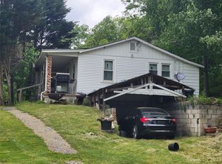 4156 Panther Creek Rd, Clyde, NC 28721