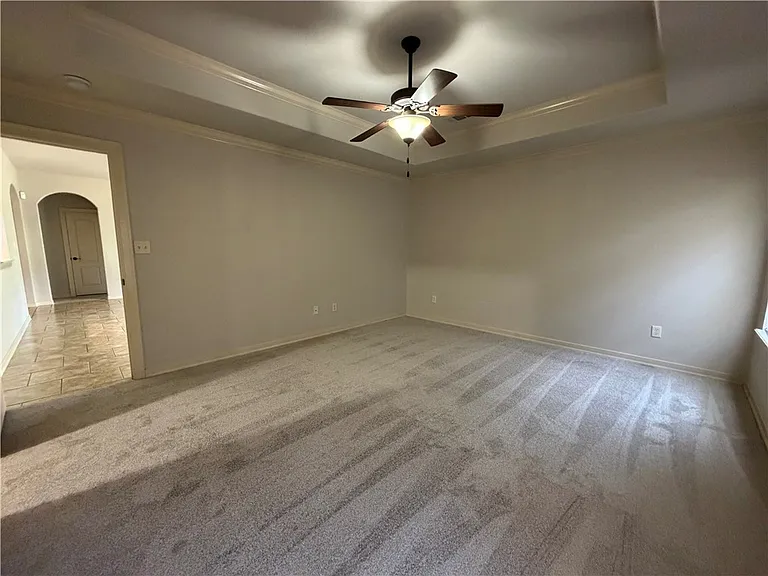 2492 Surtees Pl — Photo 9