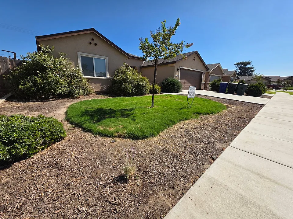 2308 W Ambassador Way