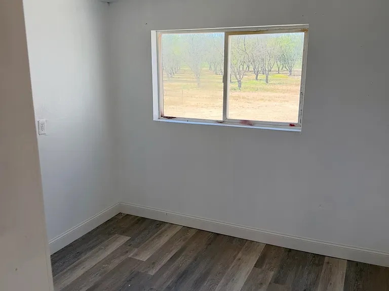 4110 Railroad Ave #A — Photo 3
