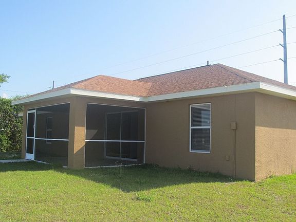 3rd image of 2302 NE 24th Ave