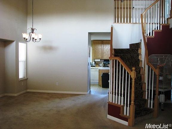 3rd image of 161 McDaniel Cir