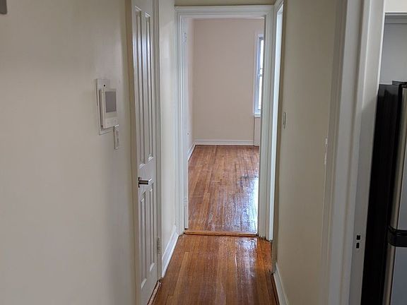 5th image of 45 Kew Gardens Rd APT 6M