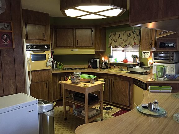 3rd image of 507 N 19th Ave Unit 32