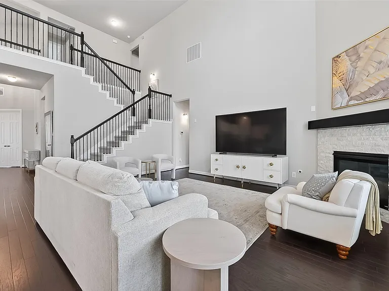 4018 Martin Ridge Dr — Photo 18