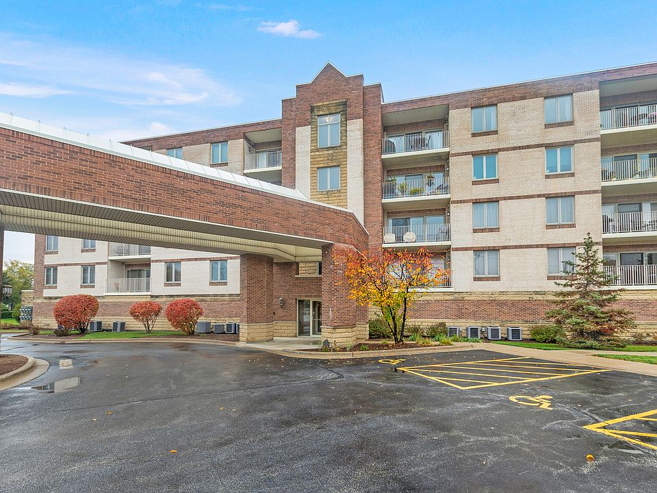 201 W Brush Hill Rd UNIT 106, Elmhurst, IL 60126 | Zillow