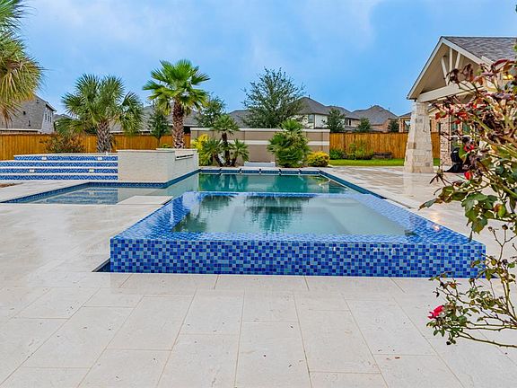 2nd image of 16 Alamito Canyon Place