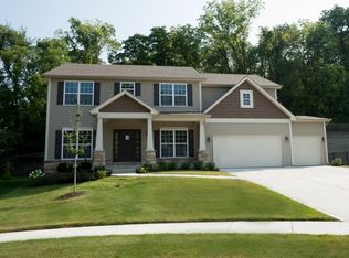 423 Filipp Ln, Lake Saint Louis, MO 63367