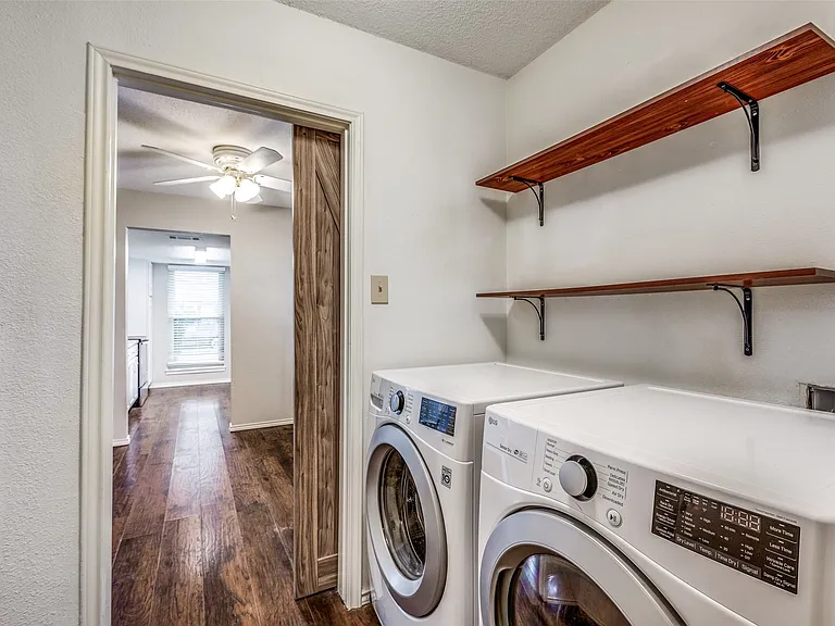 845 Harvest Glen Dr — Photo 14
