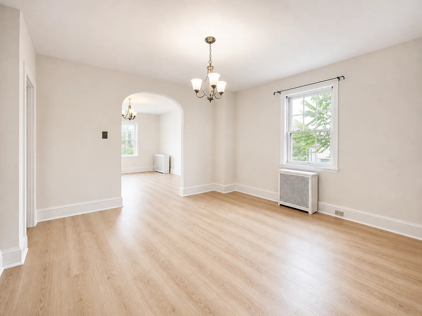3 bed, 1100 sqft, $1,550 — Photo 2